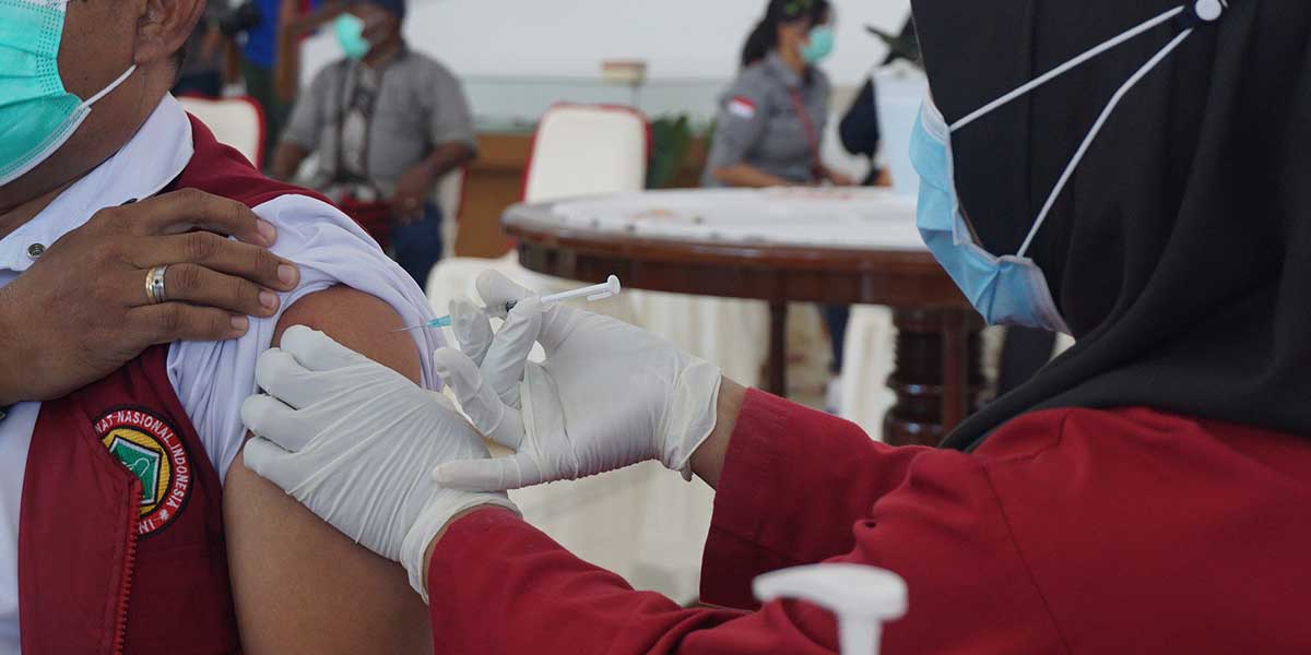 ini-31-instansi-pelayan-publik-yang-akan-disuntik-vaksin-covid-19